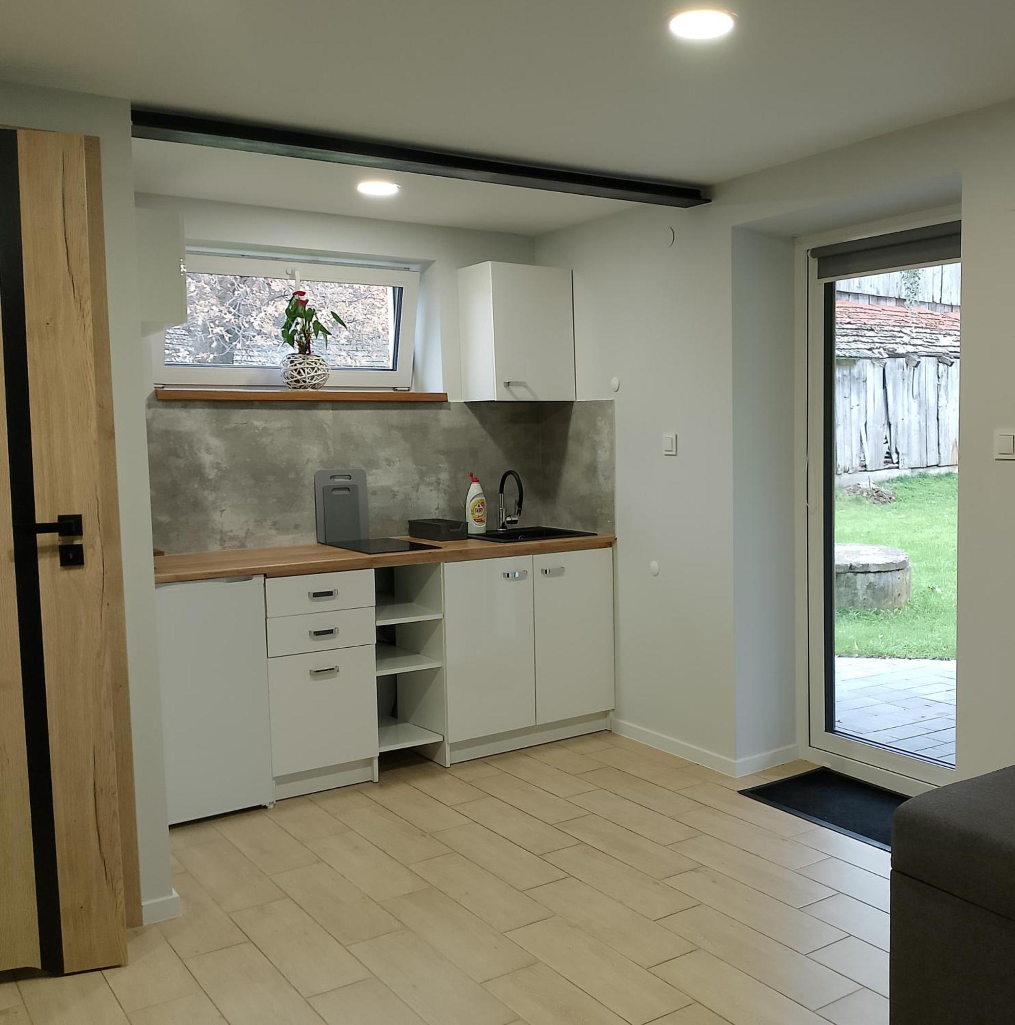 Apartament Z Ogrodem I Przemyśl Exterior foto